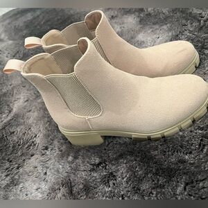 Women's Cream Ankle Boots